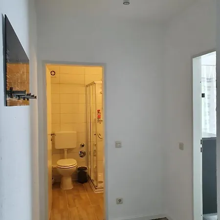 Apartment, 27 Qm, 2 Personen, High Sp Wlan Падерборн