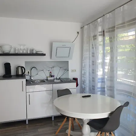 Apartment Apartment, 27 Qm, 2 Personen, High Sp Wlan *