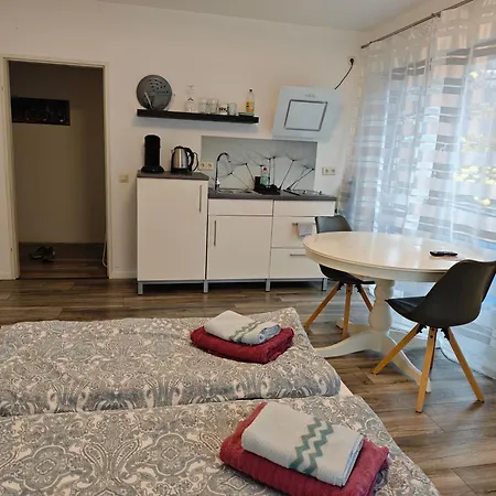 Apartment, 27 Qm, 2 Personen, High Sp Wlan * Paderborn